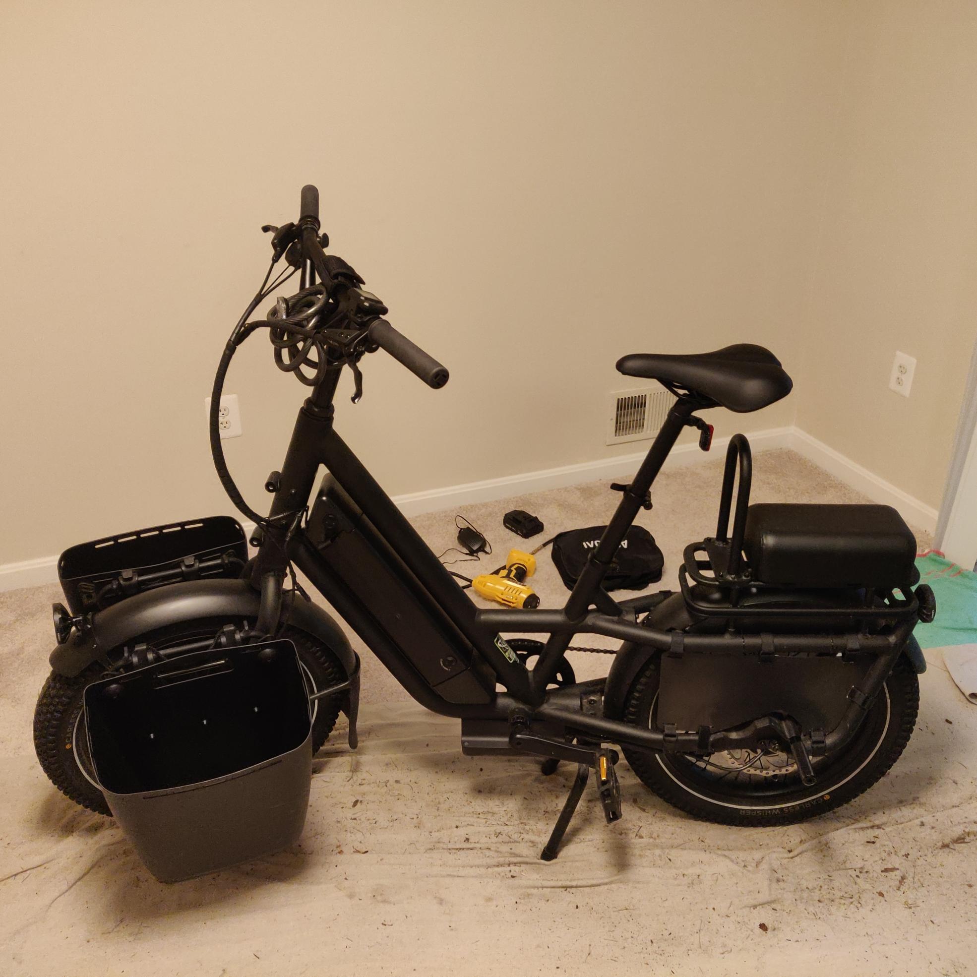 2024 Specialized Globe Haul ST Black