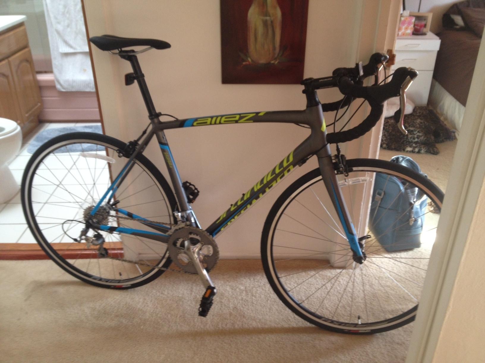 2015 Specialized Allez Elite  Silver or Gray