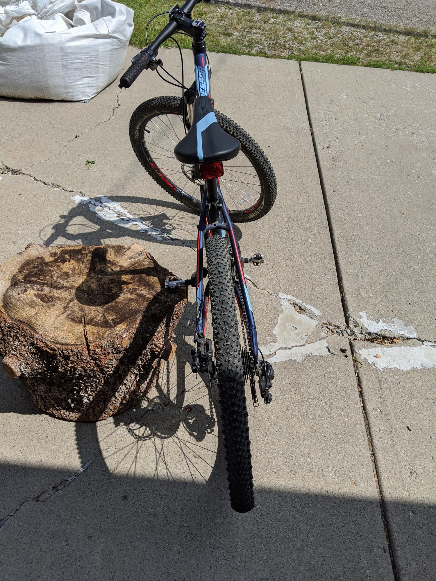 2017 GT Bicycles Aggressor Sport Blue, Blue, and Orange