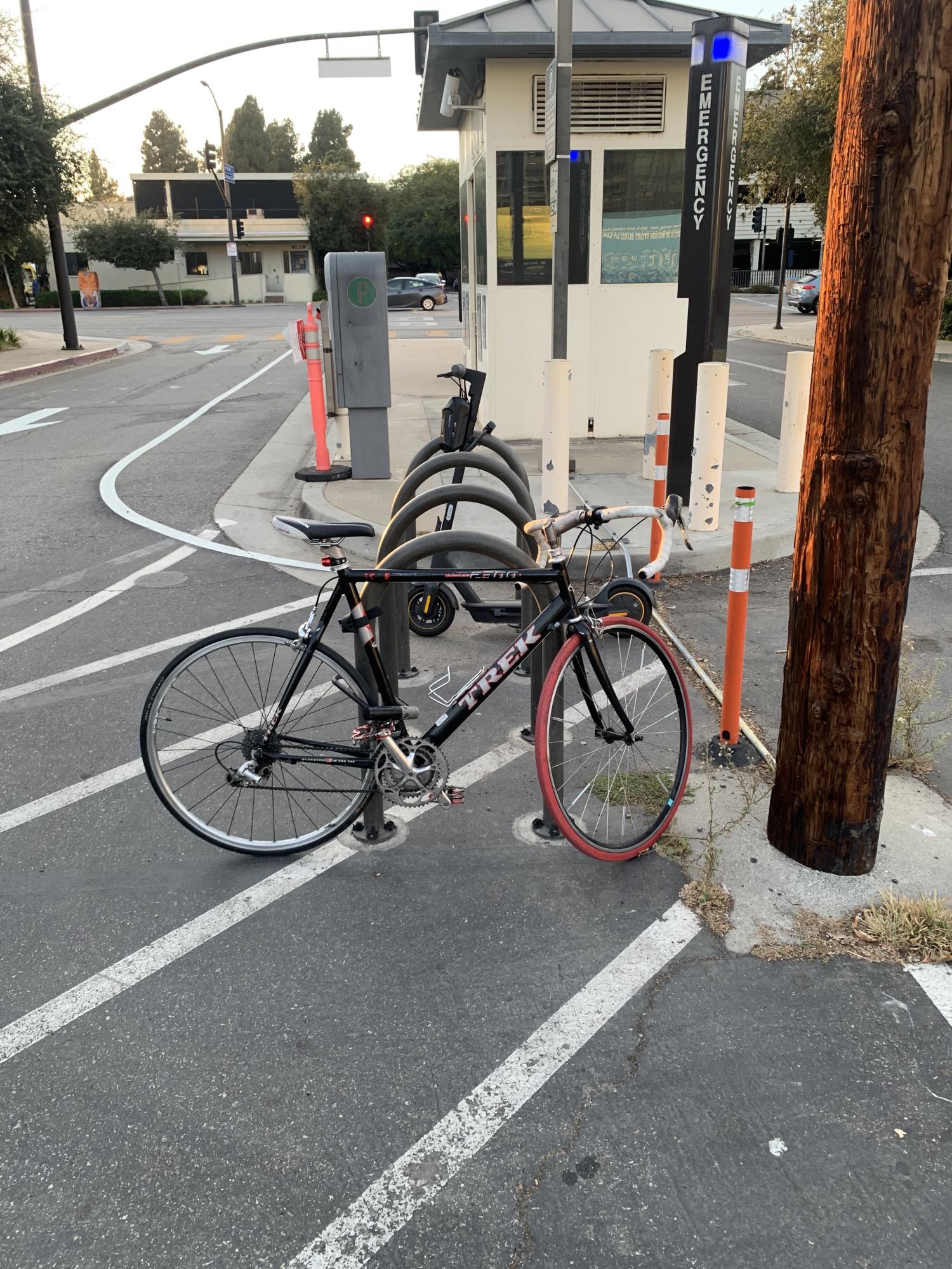 2003 Trek 2300 Black