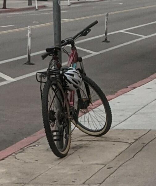 2023 Marin Bikes Bay View Red