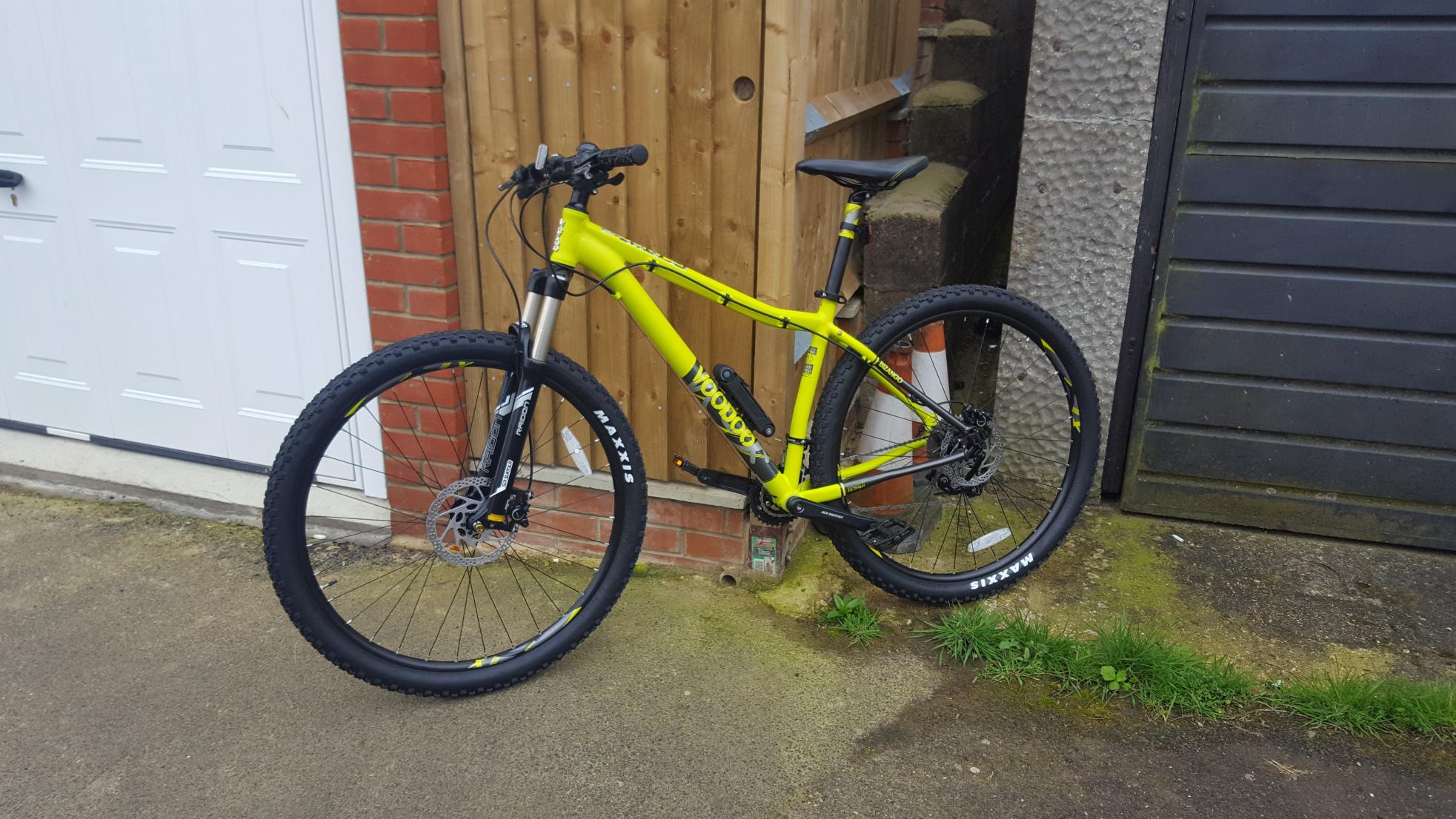 2017 Voodoo Mountain Bike Yellow or Gold