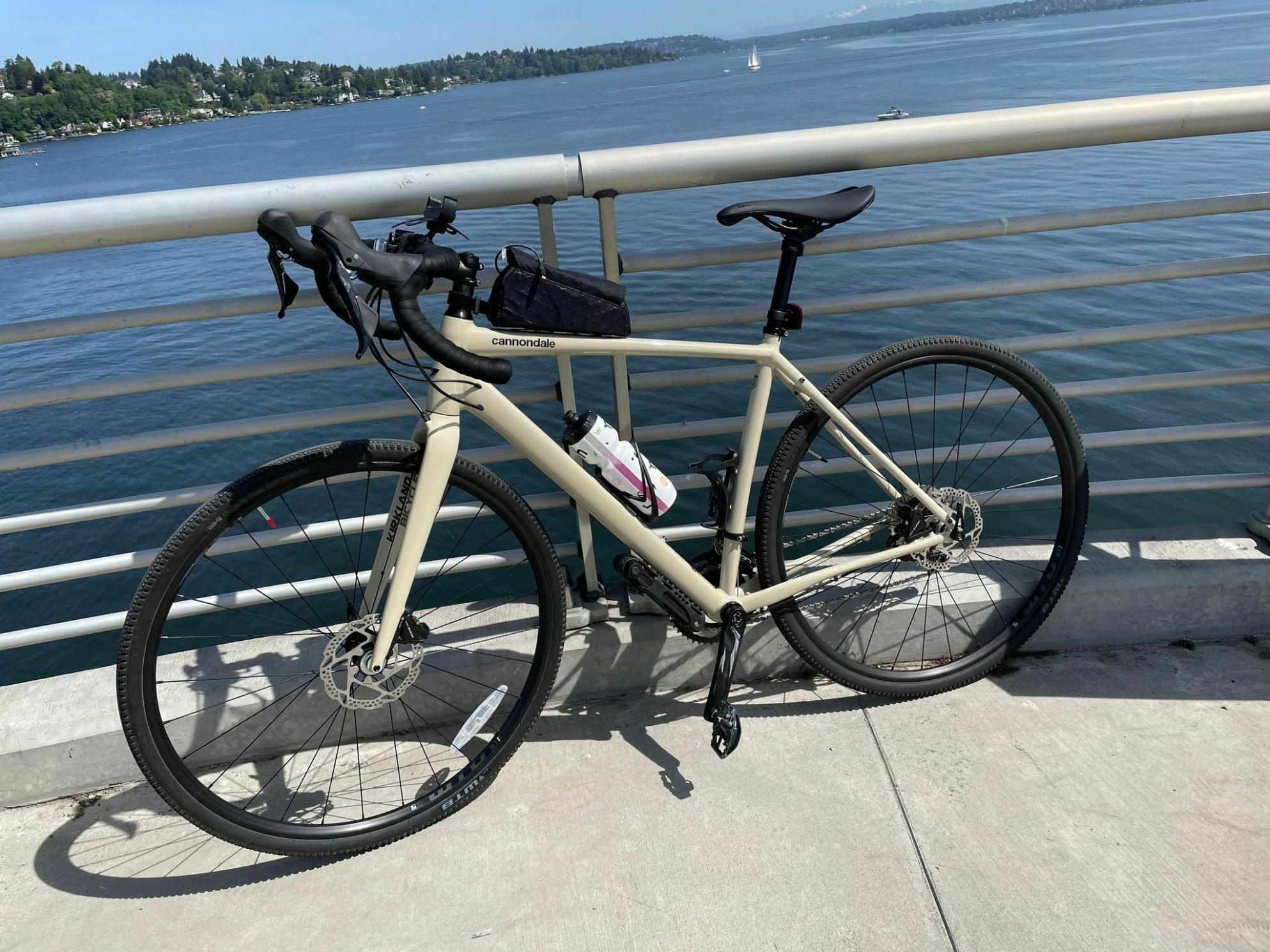 Cannondale Topstone Yellow or Gold