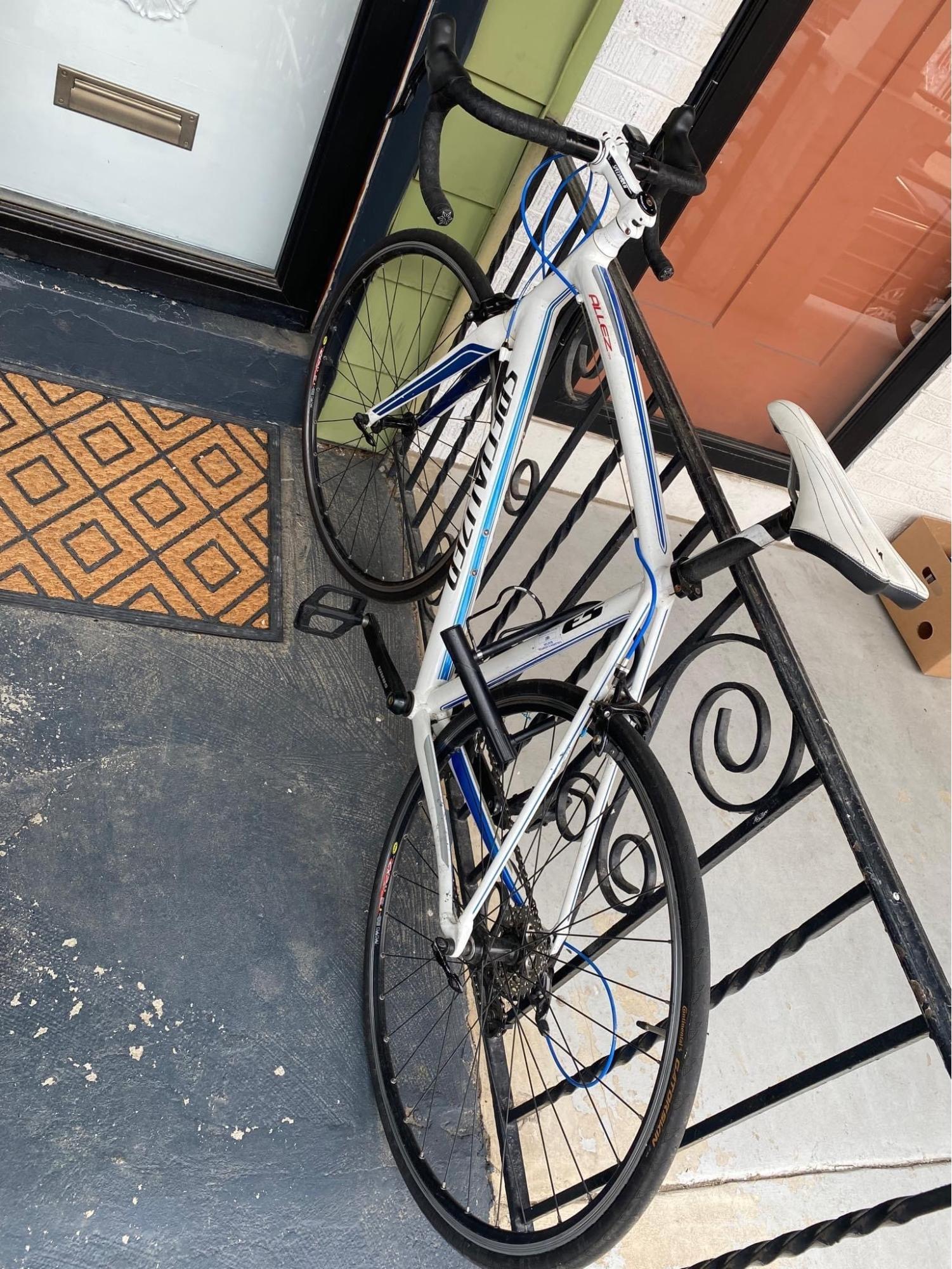 2011 Specialized Allez Comp Compact M2 Apex White and Blue