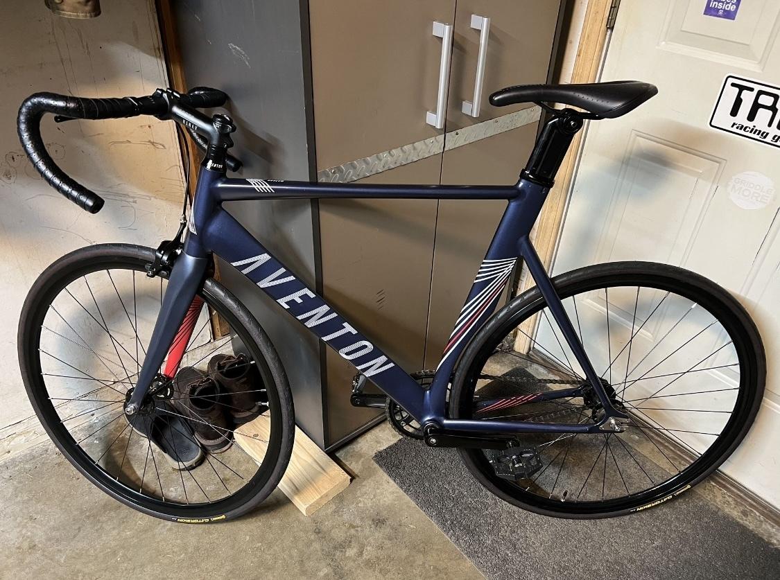 2020 Aventón Mataro Blue