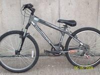 2004 Iron Horse Bicycles Sonic  Black