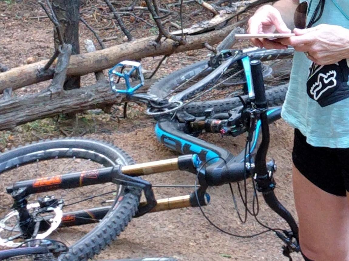 BH Bikes LYNX 6 Carbon large Black and Blue