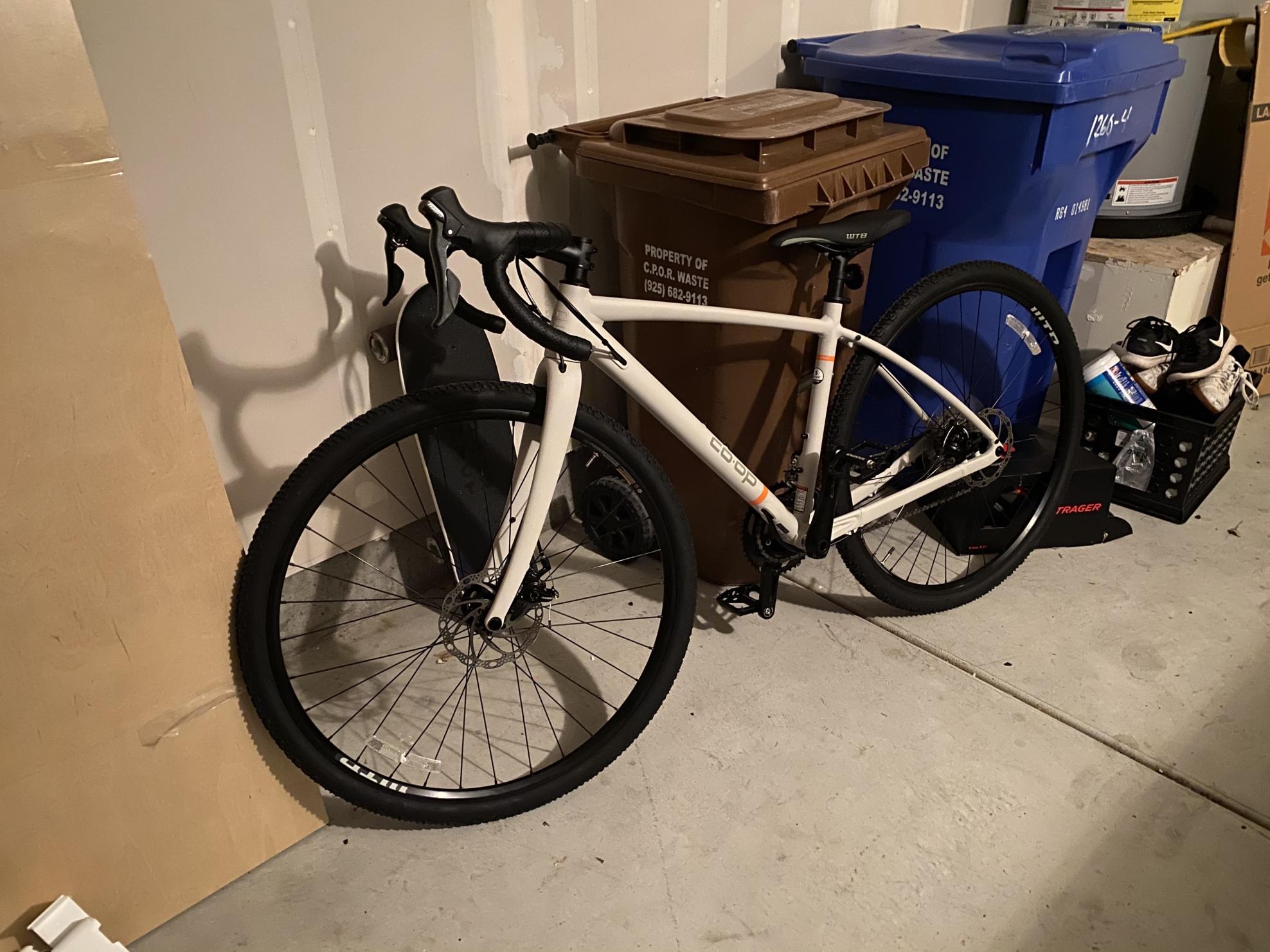 2022 REI ADV 2.2 Bike White