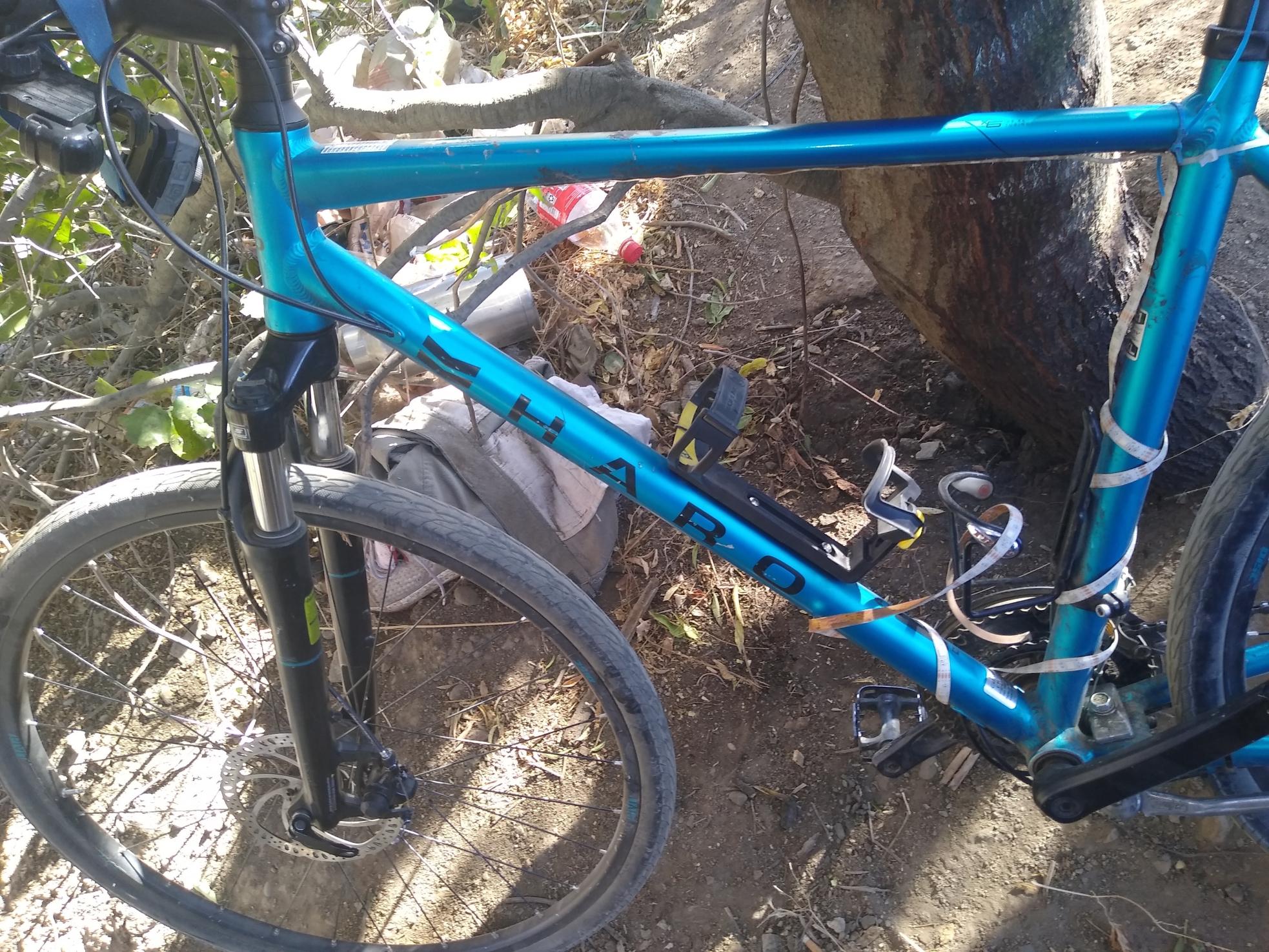 Haro Bridgeport 700 Teal and Blue