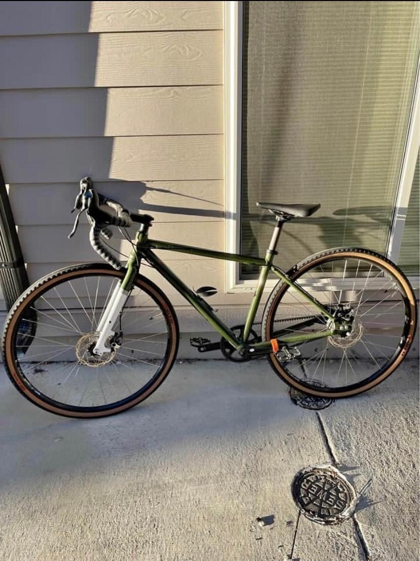 2021 Priority Bicycles Apollo Gravel Green