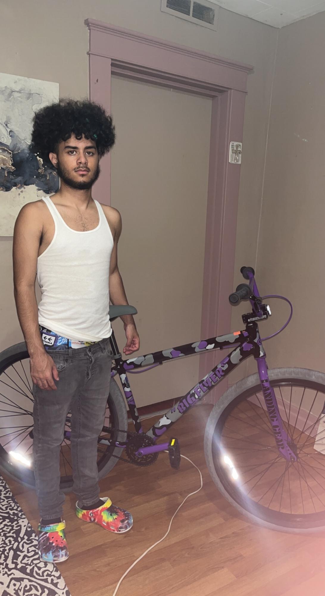 2021 SE Bikes Purple Camo Purple, Black, and Silver, gray or bare metal