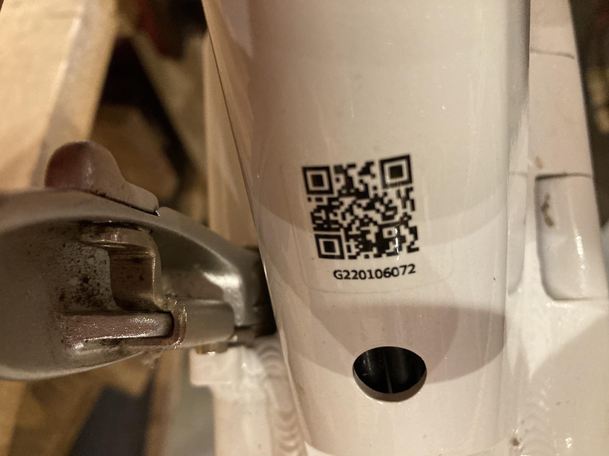 2023 Sondors Smart Step White