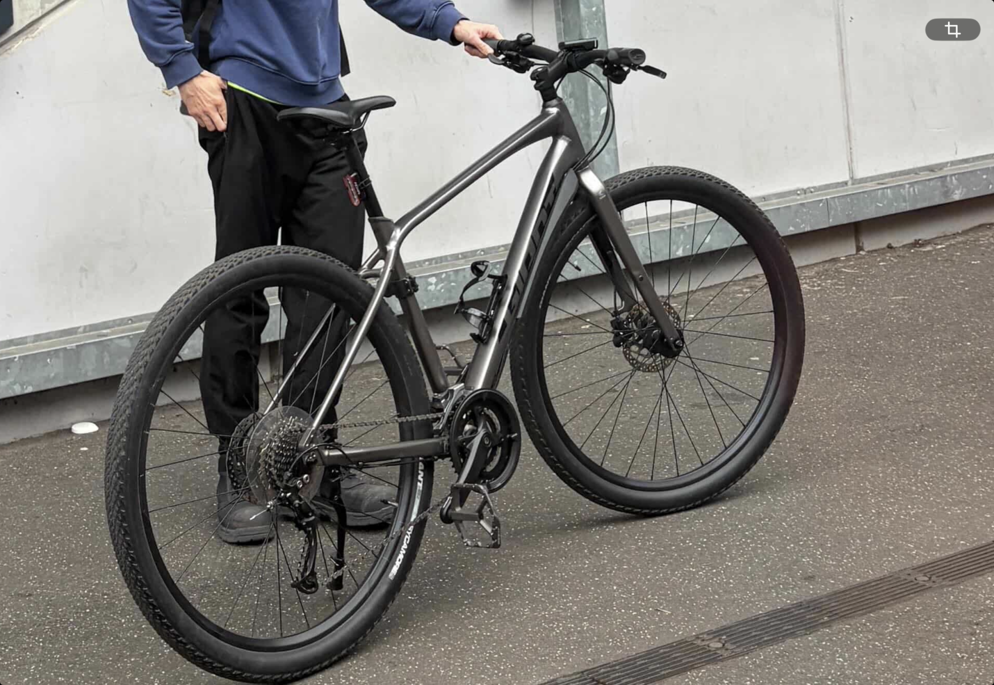 2022 Giant Toughroad slr 2 Silver, gray or bare metal