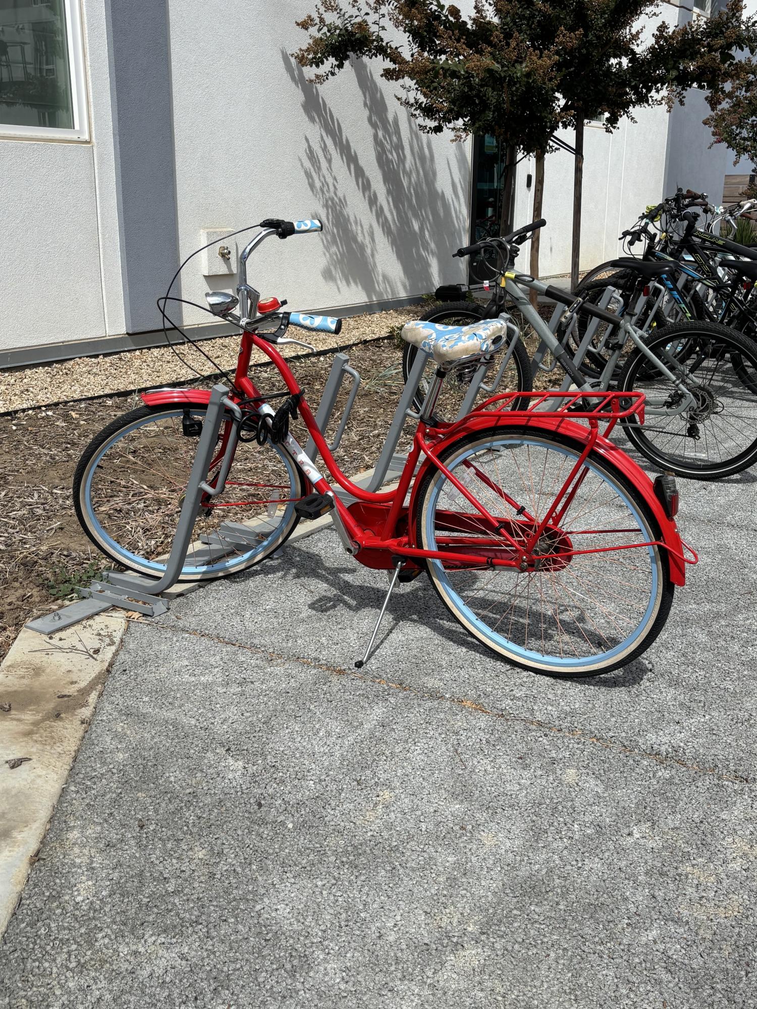 2012 Electra Cruiser Red and Blue