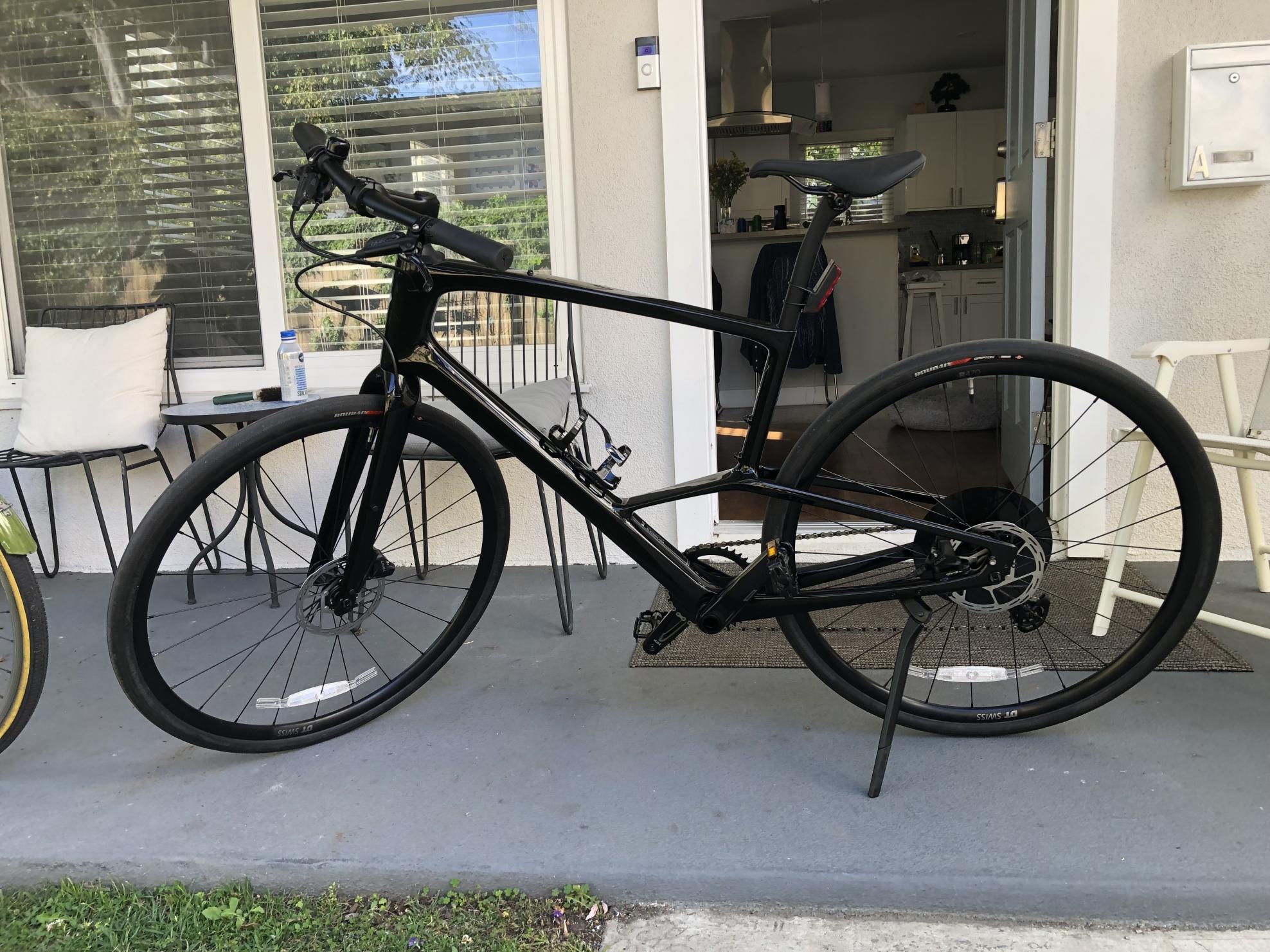 2024 Specialized Sirrus 6.0 Black