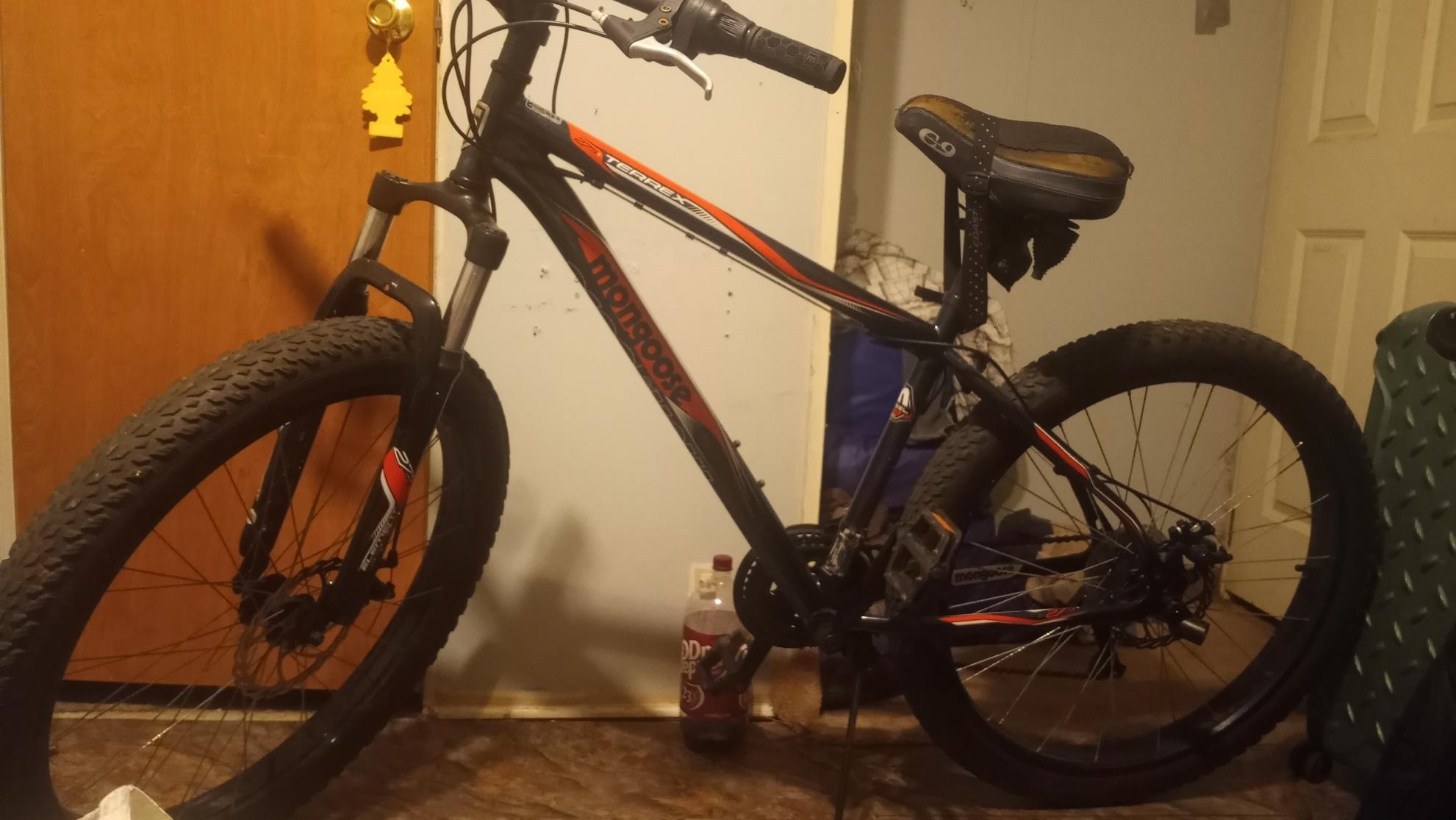 2022 Mongoose Terrex Black and Orange