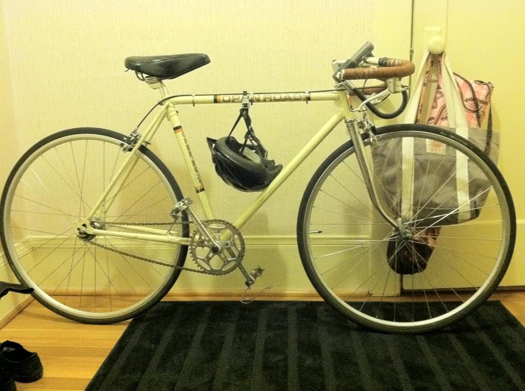 70 Montgomery Ward OPEN ROAD  Black