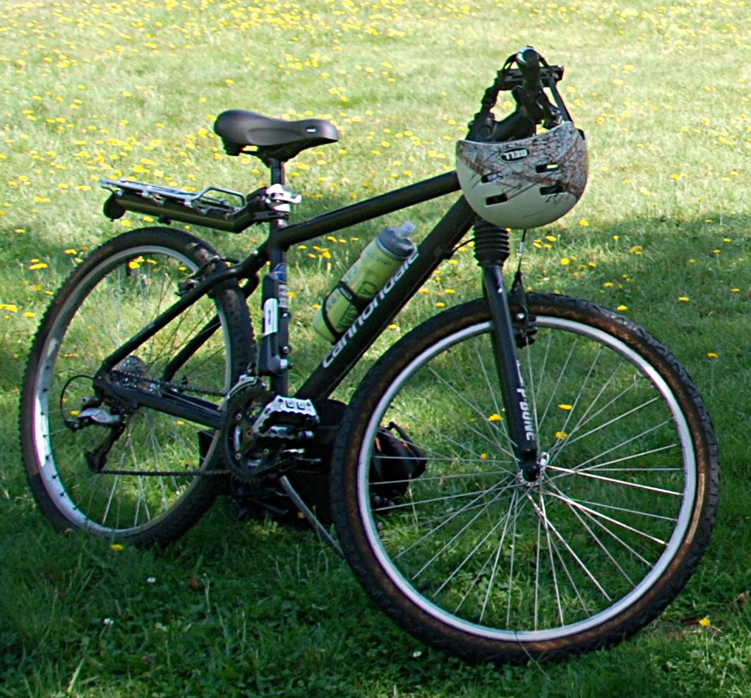 2000 Cannondale F400 Black
