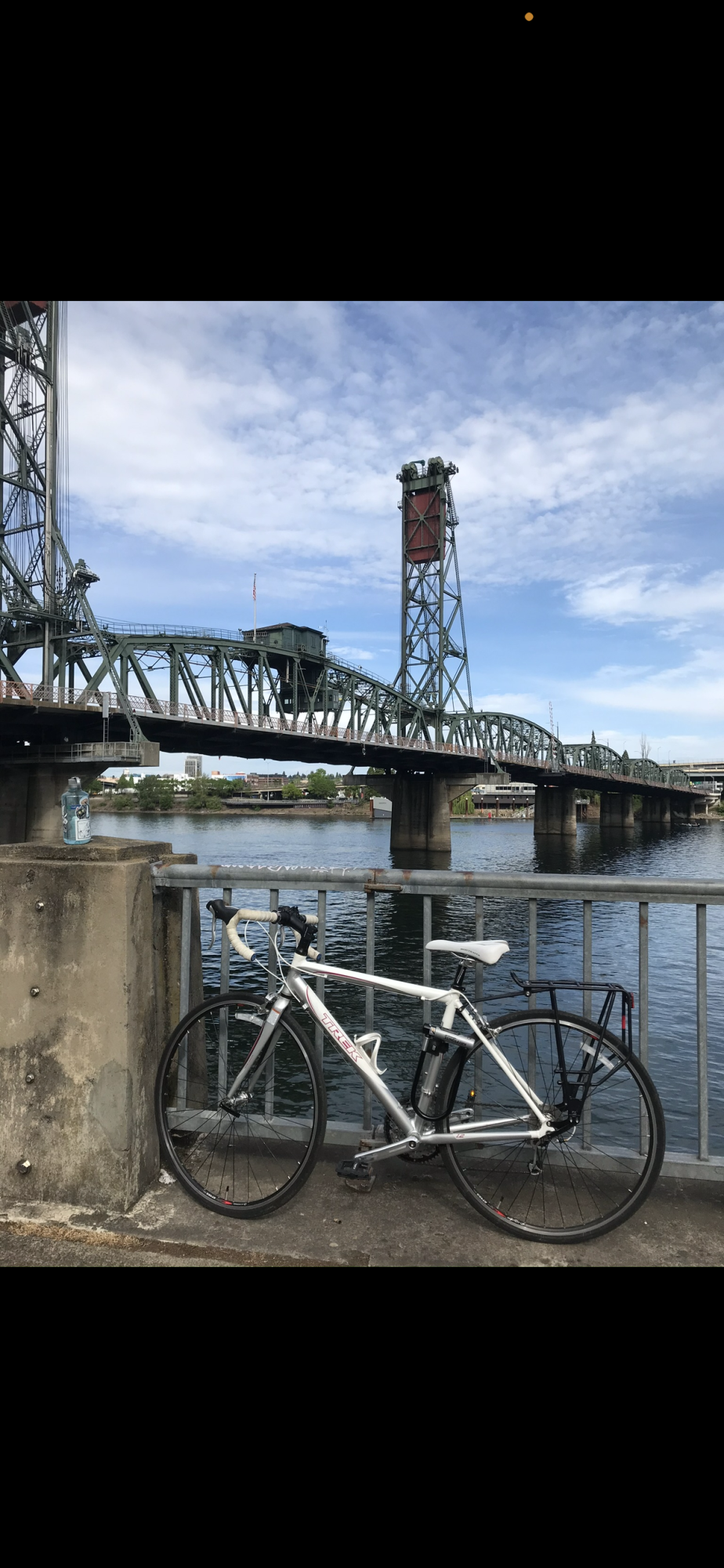 Trek 1.2 WSD White, Silver, gray or bare metal, and Pink