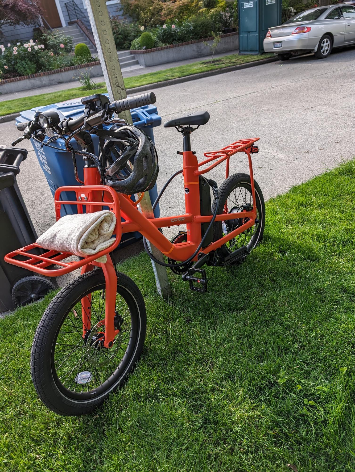 2024 REI Co-op Coop e1.2 (cargo bike style) Orange