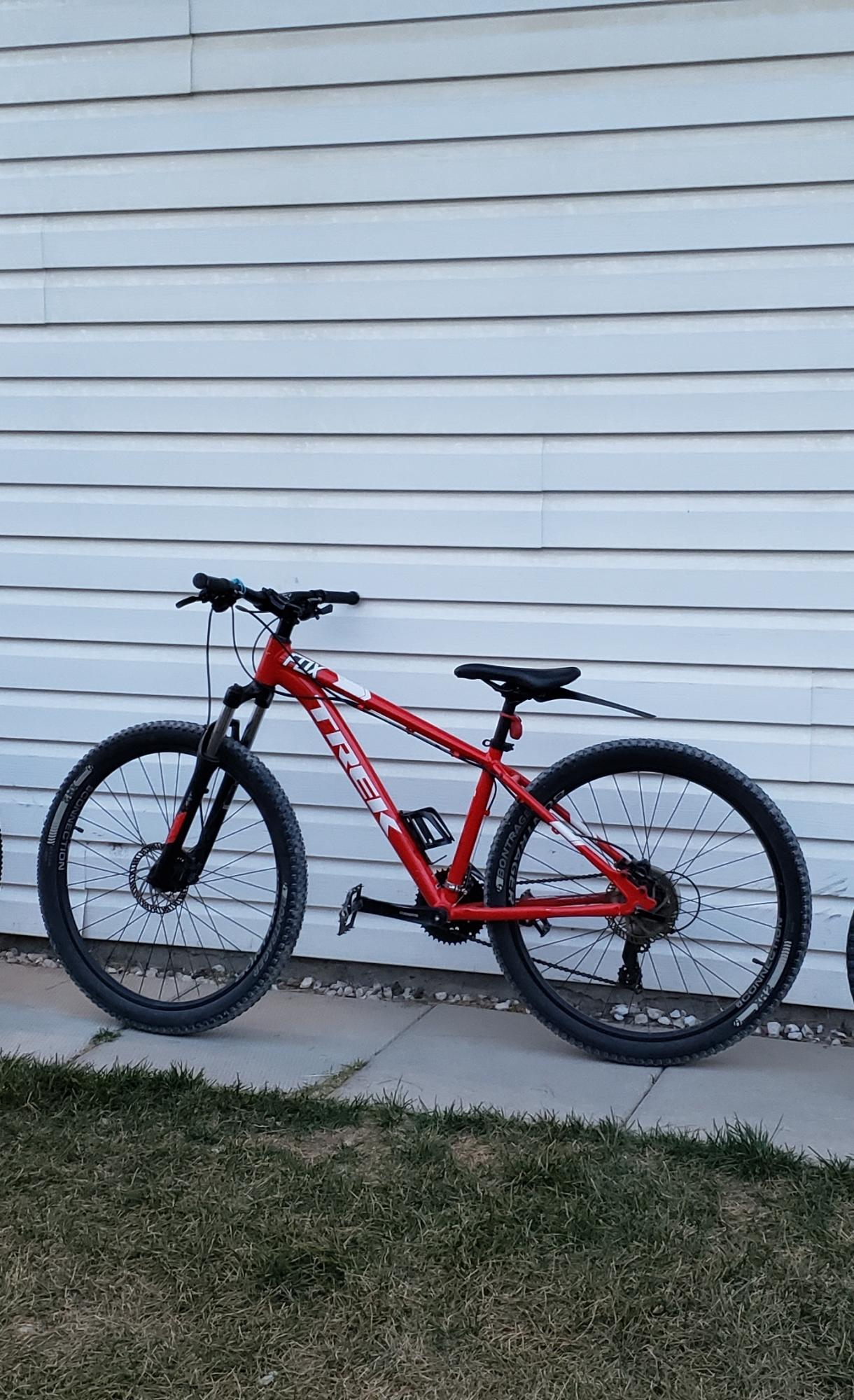 2018 Trek Marlin 6 Red