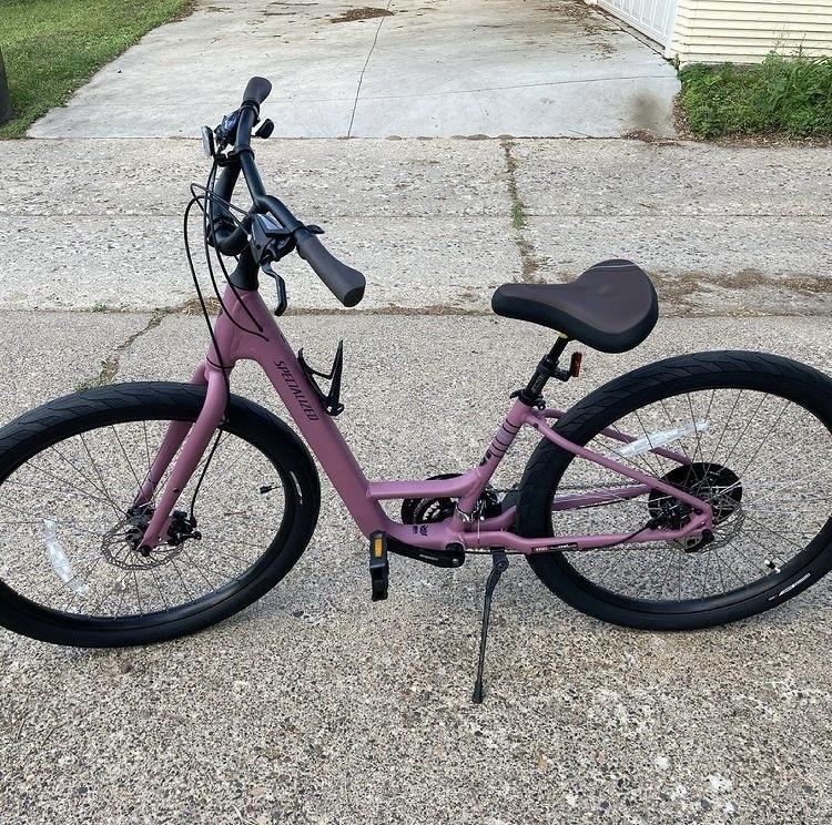 2021 Specialized Roll Sport Pink