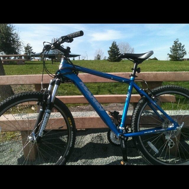 2010 Marin Bikes Pioneer Trail Blue