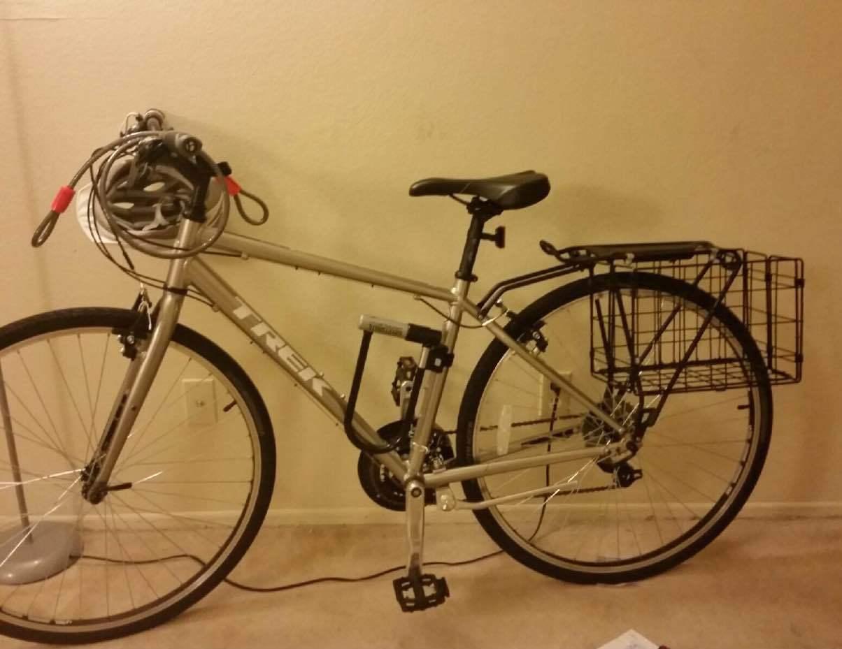 2015 Trek 7.0 FX PLATINUM-17.5 Silver or Gray