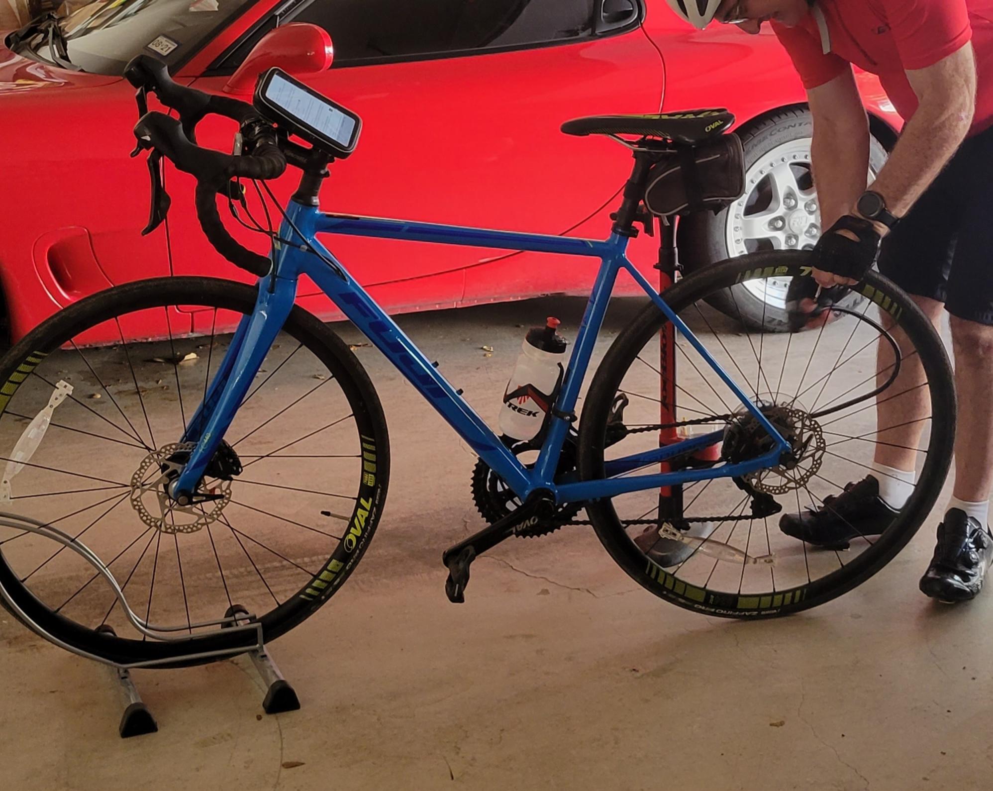 2018 Fuji Roubaix 1.1 Blue