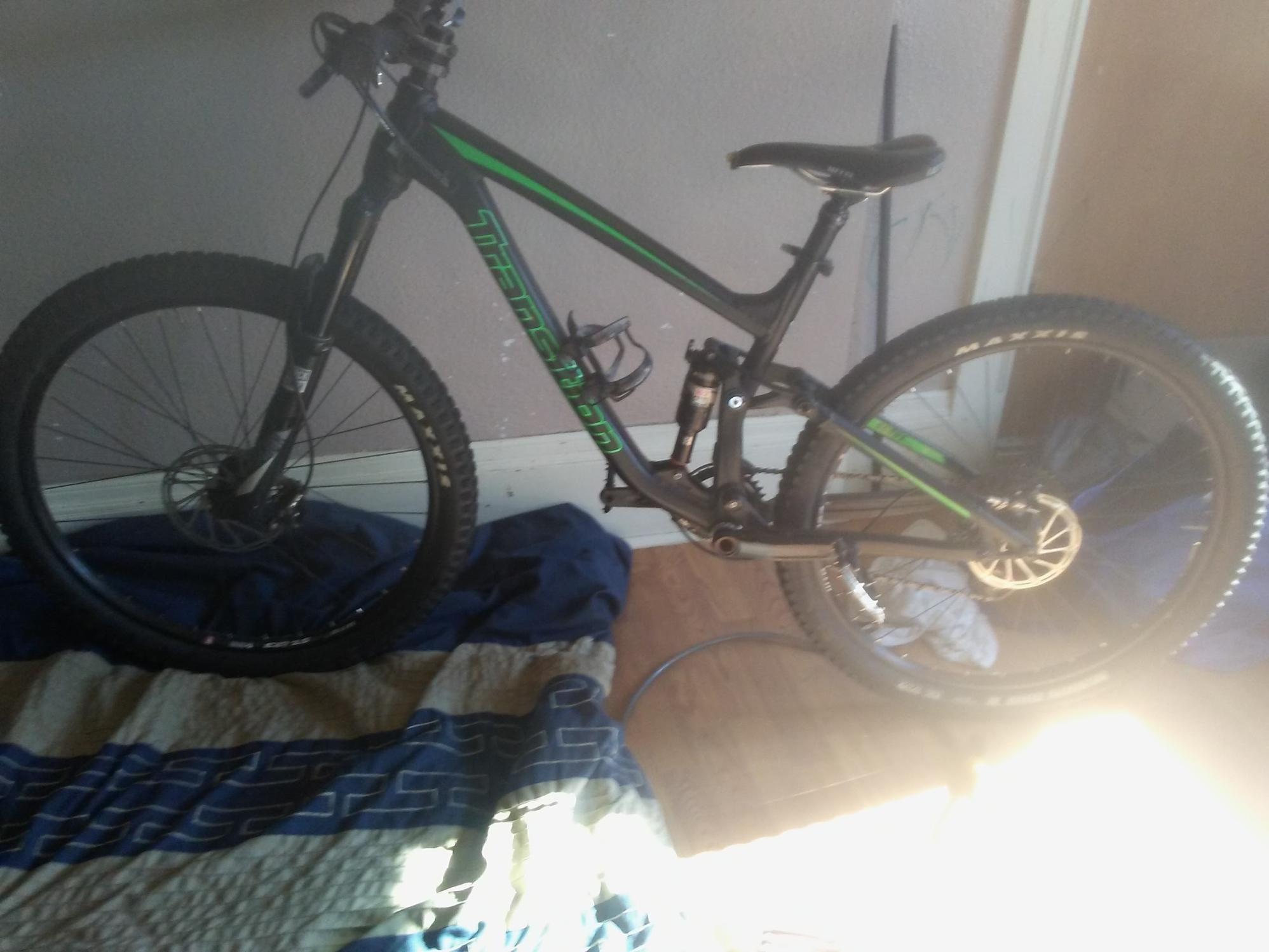 2016 Transition Bikes SCOUT-2 Black and Green
