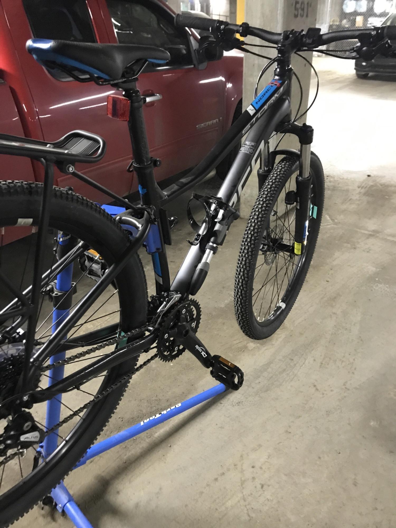 2017 Norco Bikes Storm Black and Blue