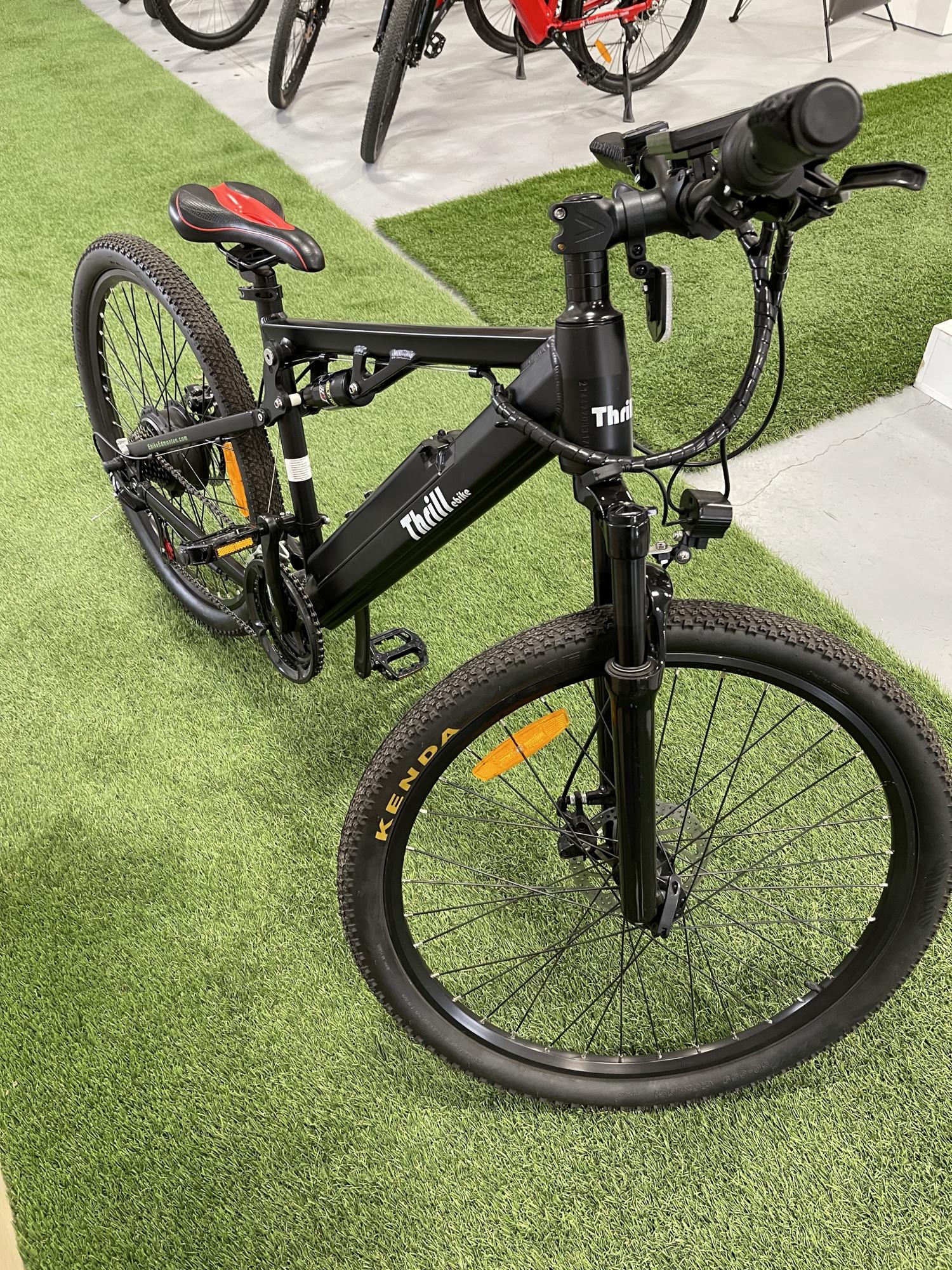 2023 Thrill A626 sport Black