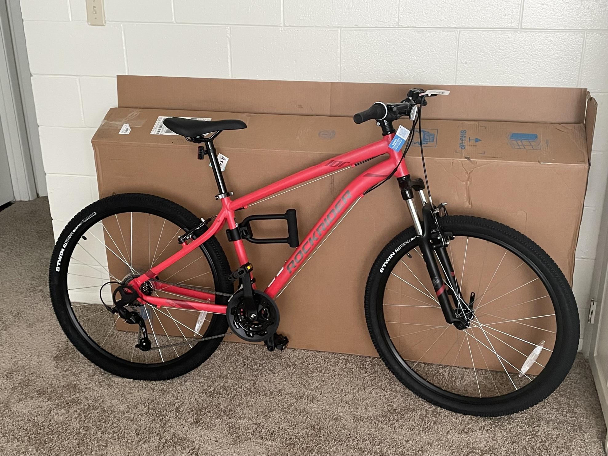 2022 Decathlon Rockrider ST100 Red