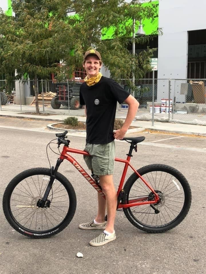 2020 Specialized Rockhopper Orange