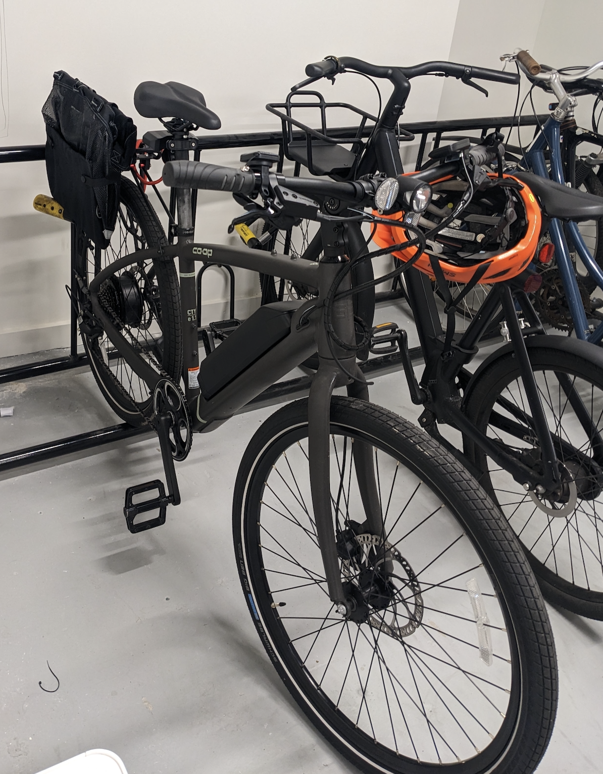 REI Co-op CTY e1.1 Electric Bike Black