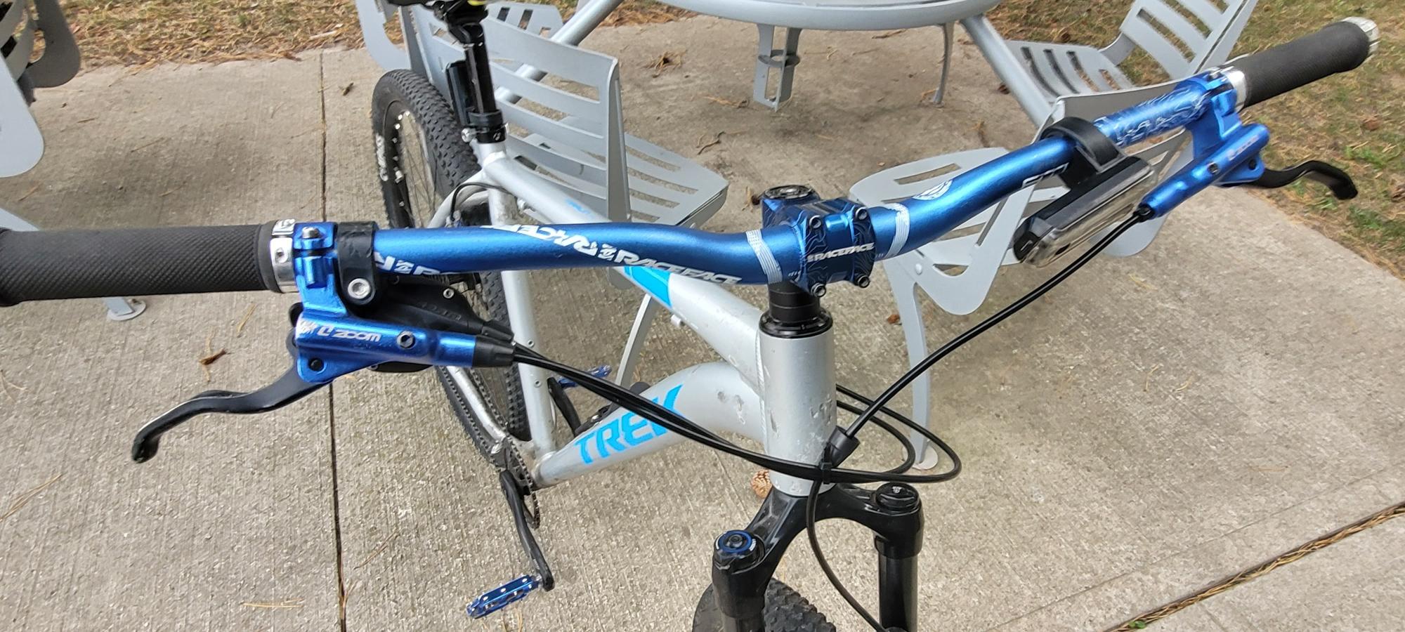 2018 Trek Marlin 4 Silver, gray or bare metal and Blue