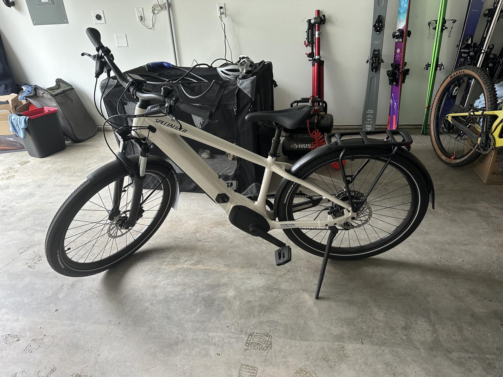 2024 Specialized Vado 4.0 White