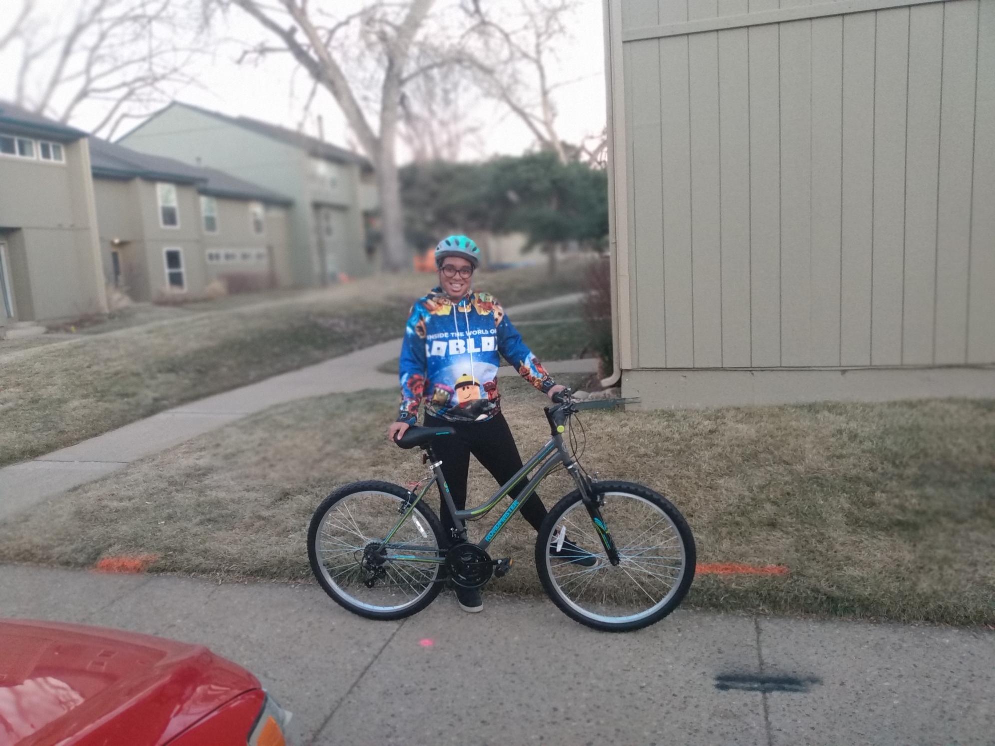 2020 Pacific Cycle female Silver, gray or bare metal