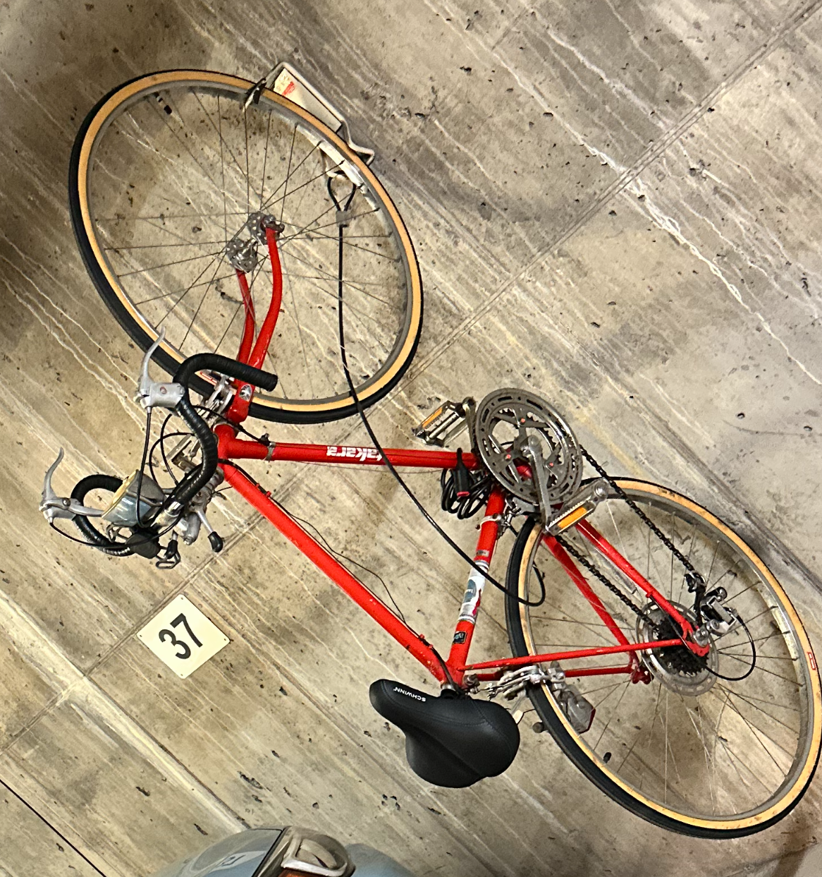 1978 Takara Unsure Red