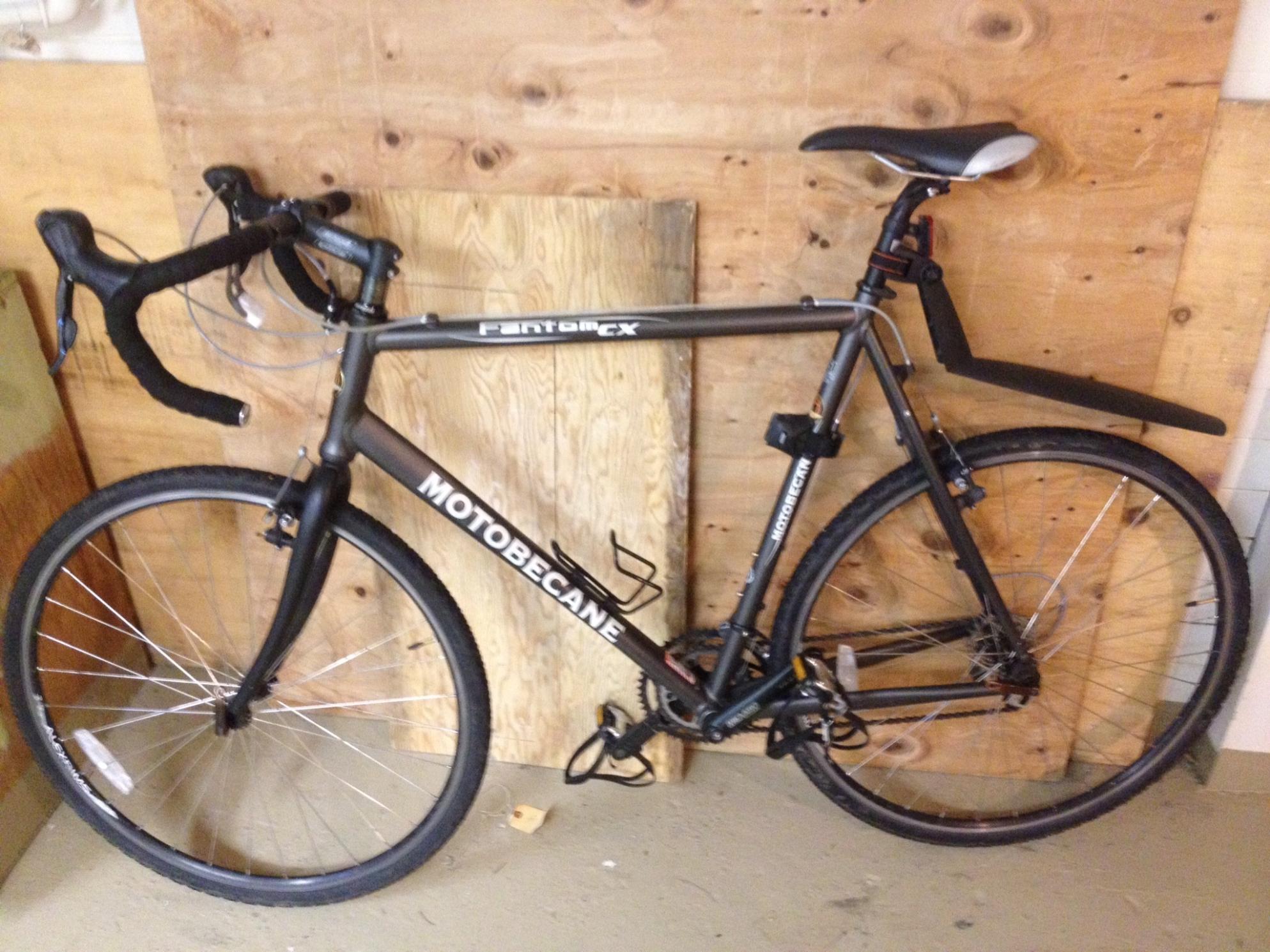 Motobecane Fantom cx Silver or Gray