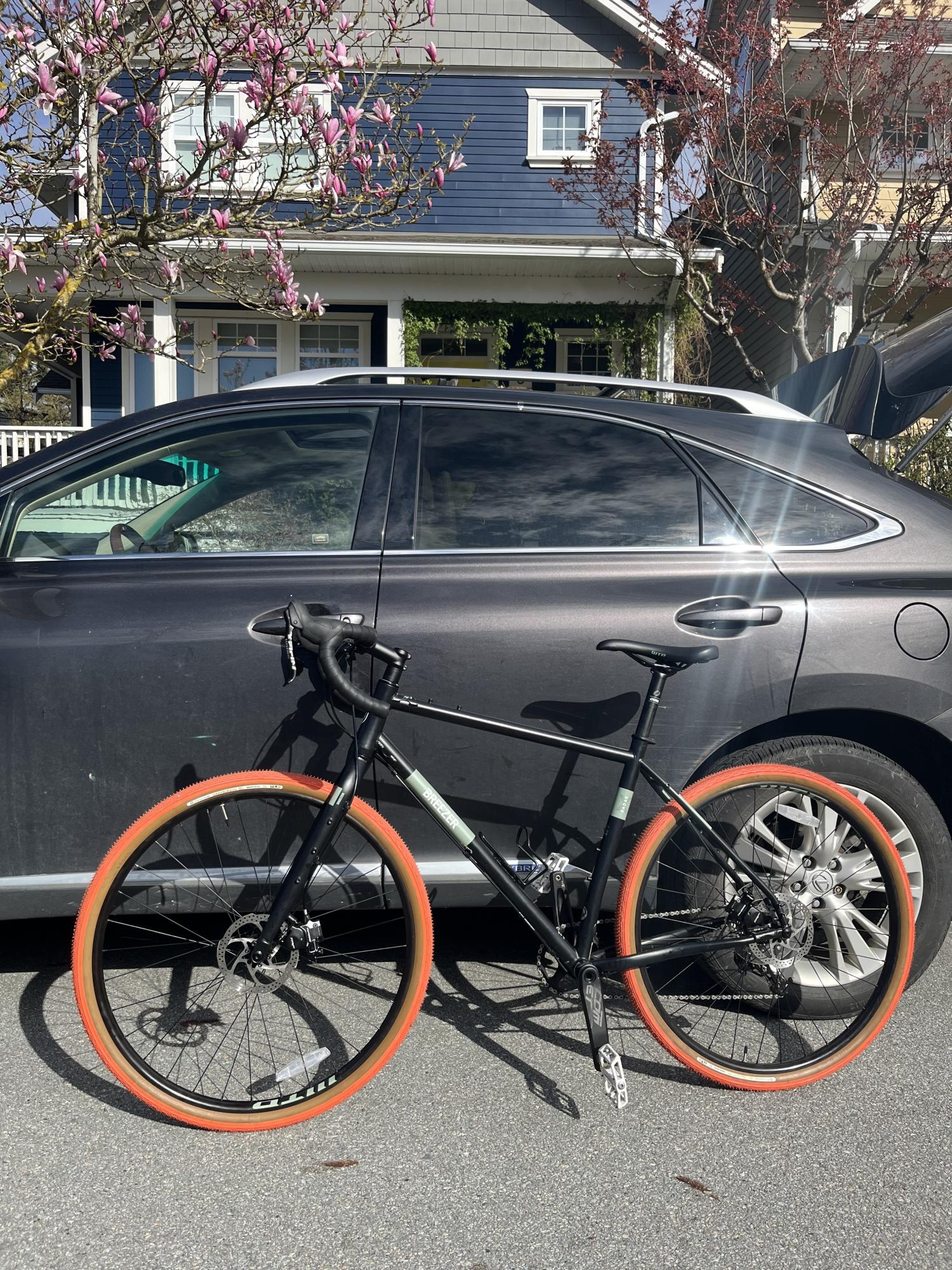 2021 Breezer Radar x Black