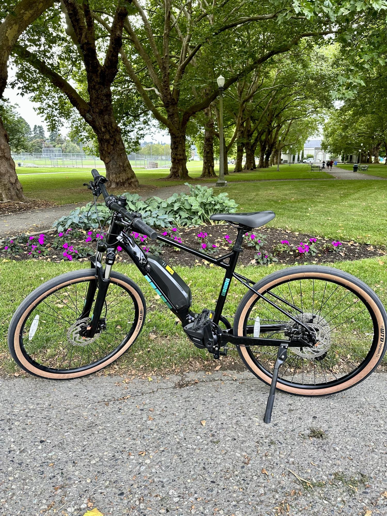 2023 Marin Bikes Sausalito Black