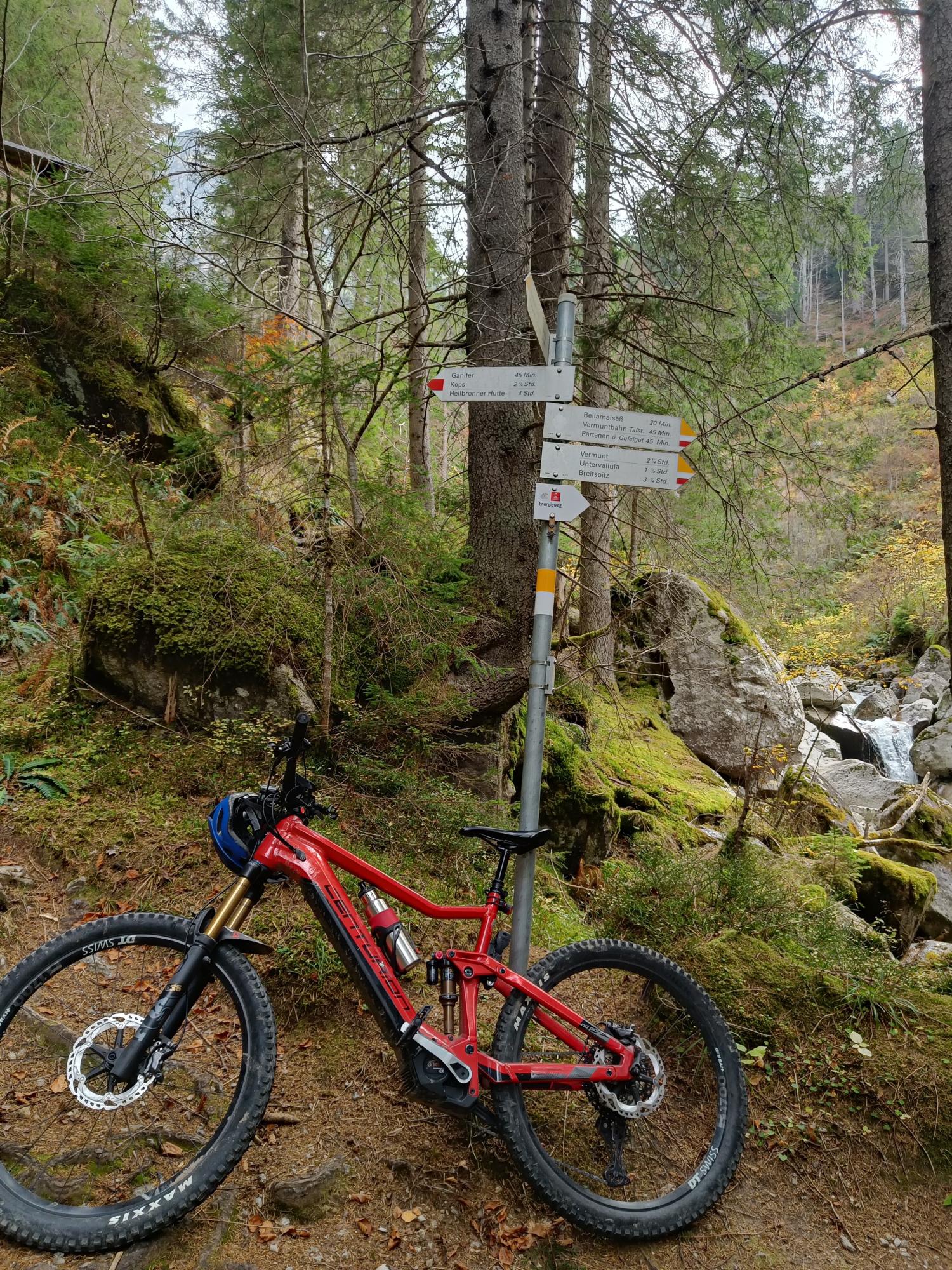 2021 Centurion No Pogo R3600i Red