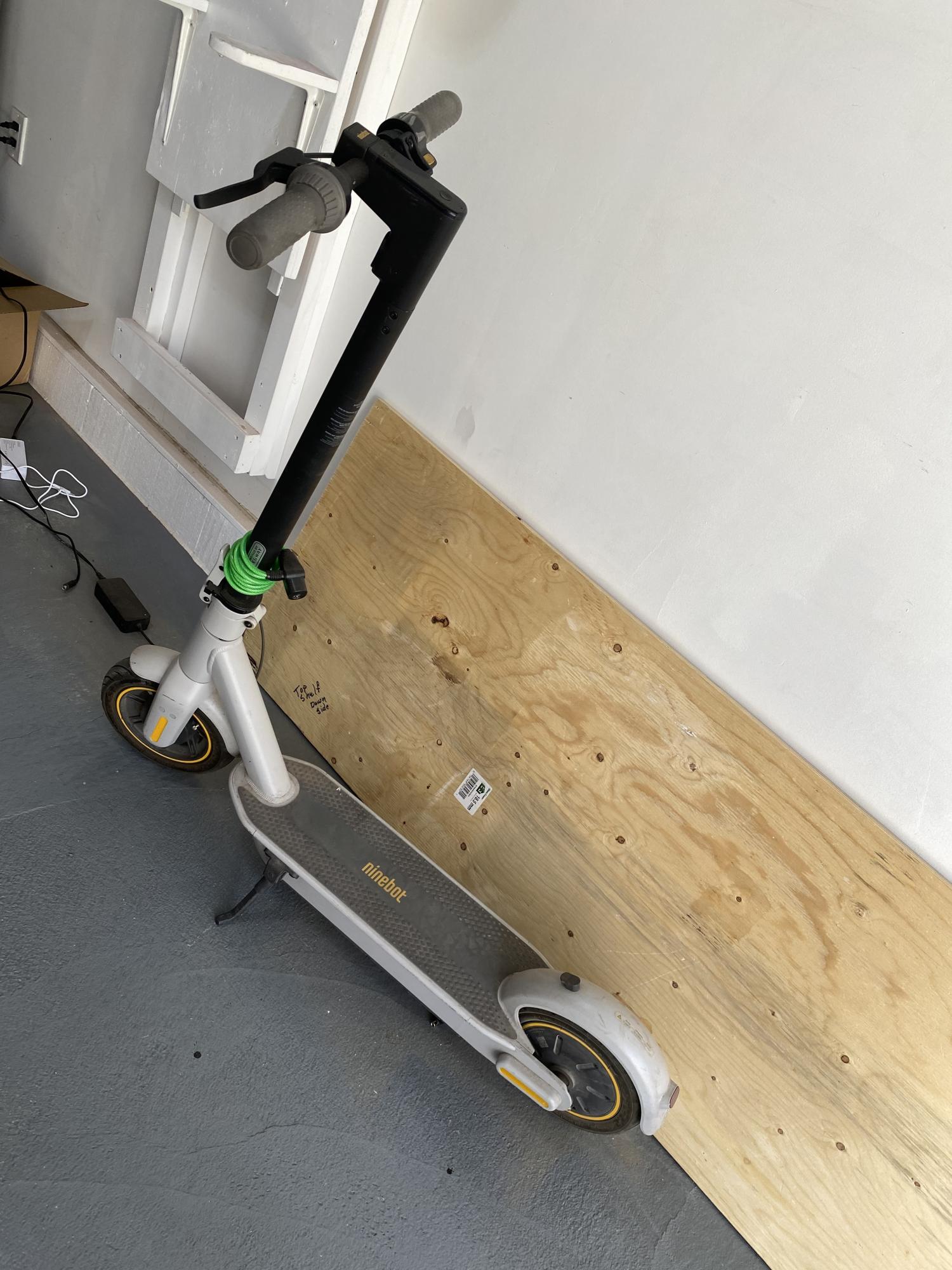 2021 Segway Ninebot e-scooter Silver, gray or bare metal, Black, and Orange