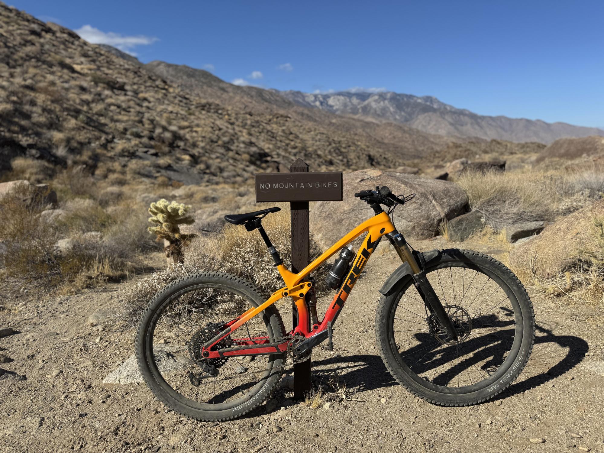 2022 Trek Fuel ex 9.8 Orange
