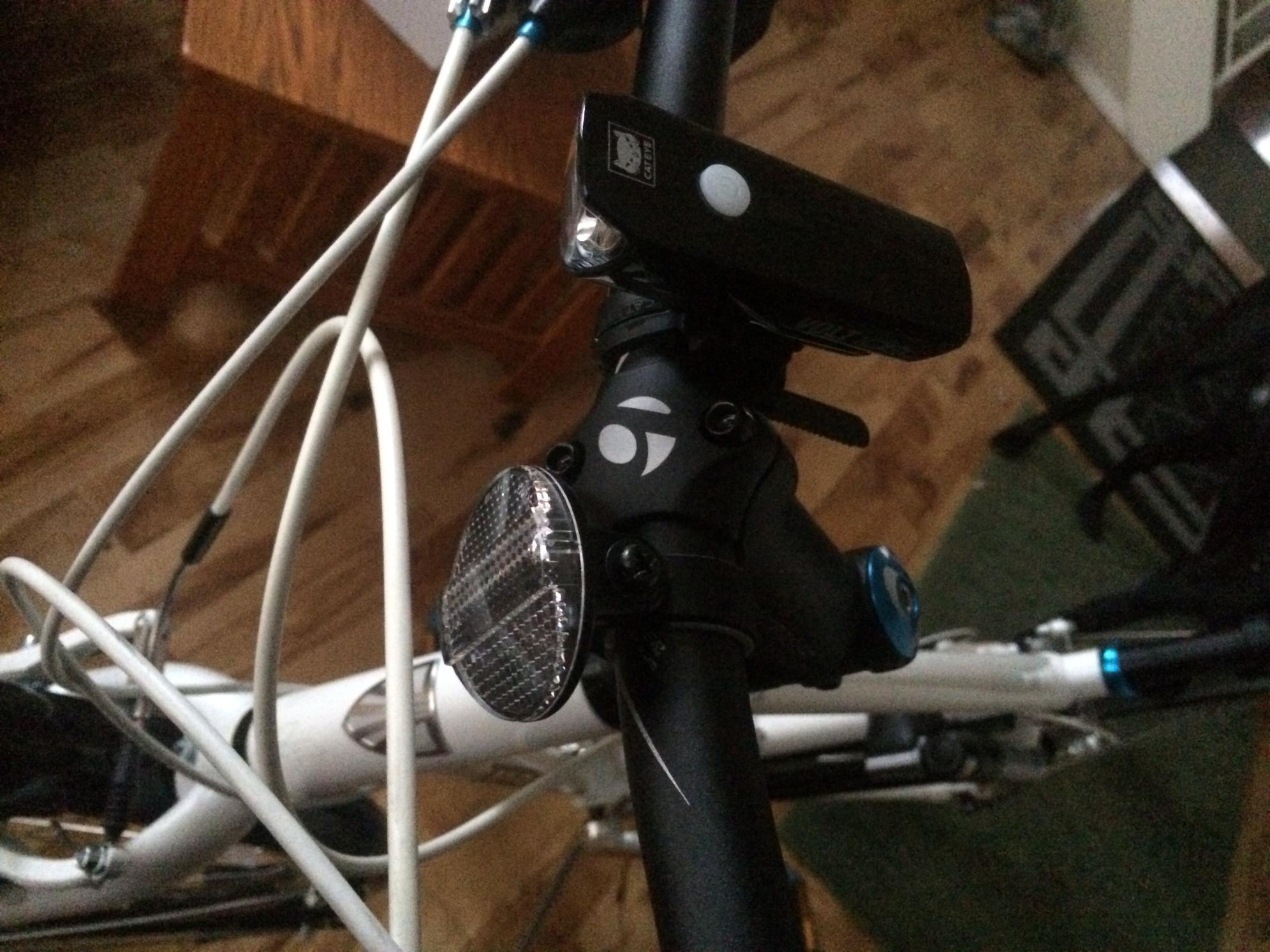 2015 Trek 7.2FX White and Teal