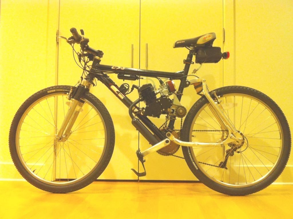 1996 GT Bicycles LTS-3  Black
