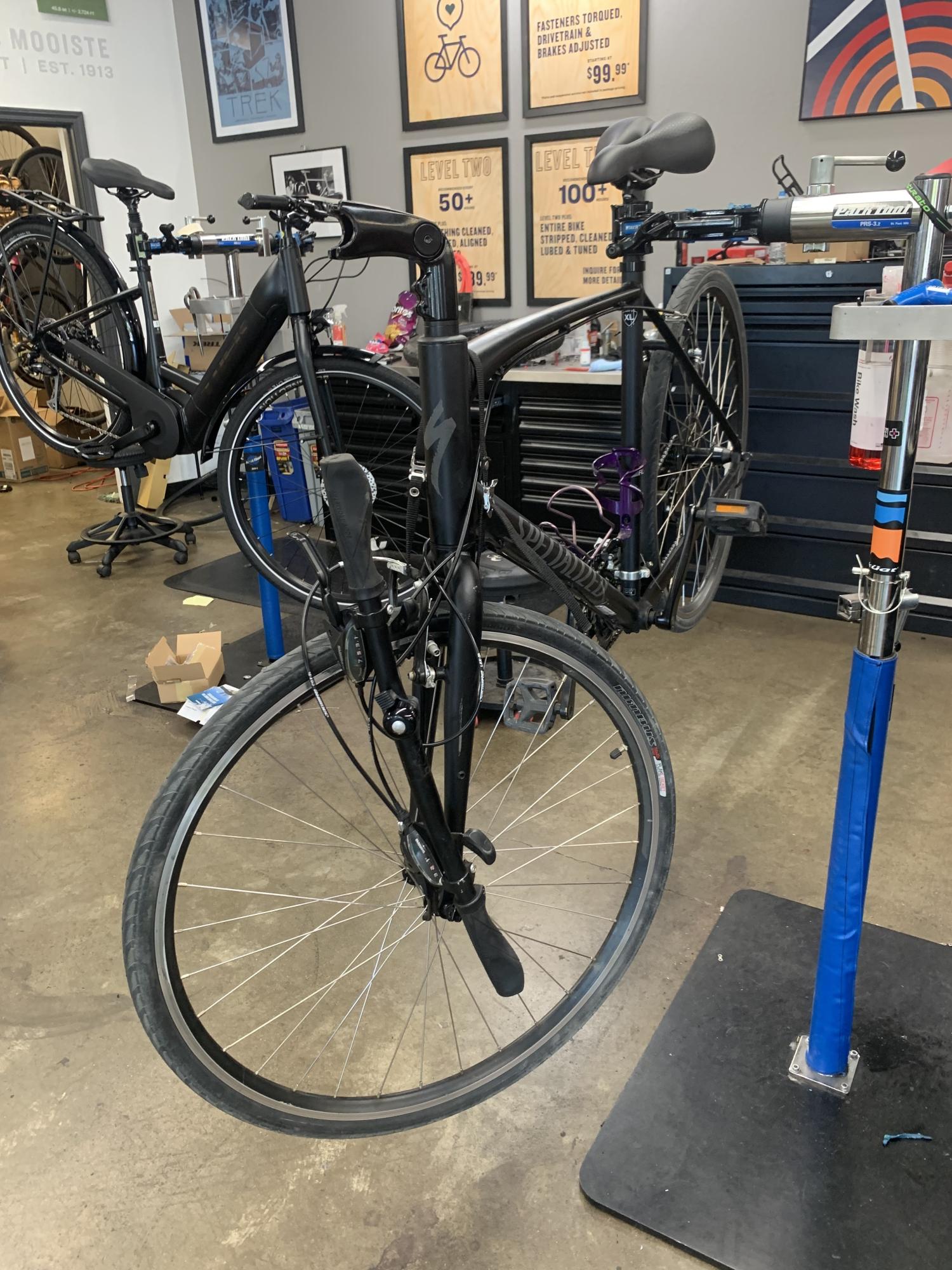 2014 Specialized Sirrus Black