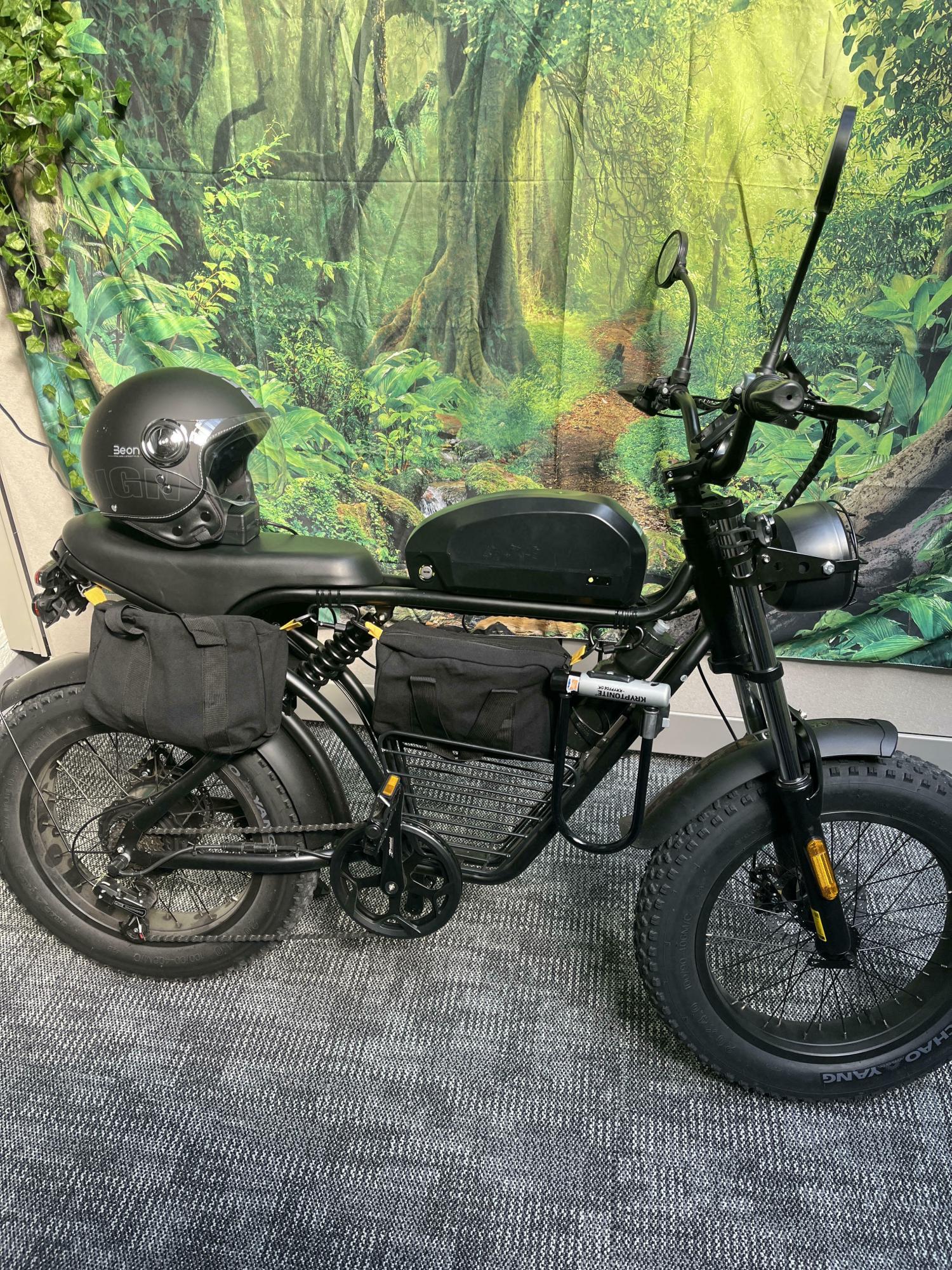 2024 Unknown K7 Black