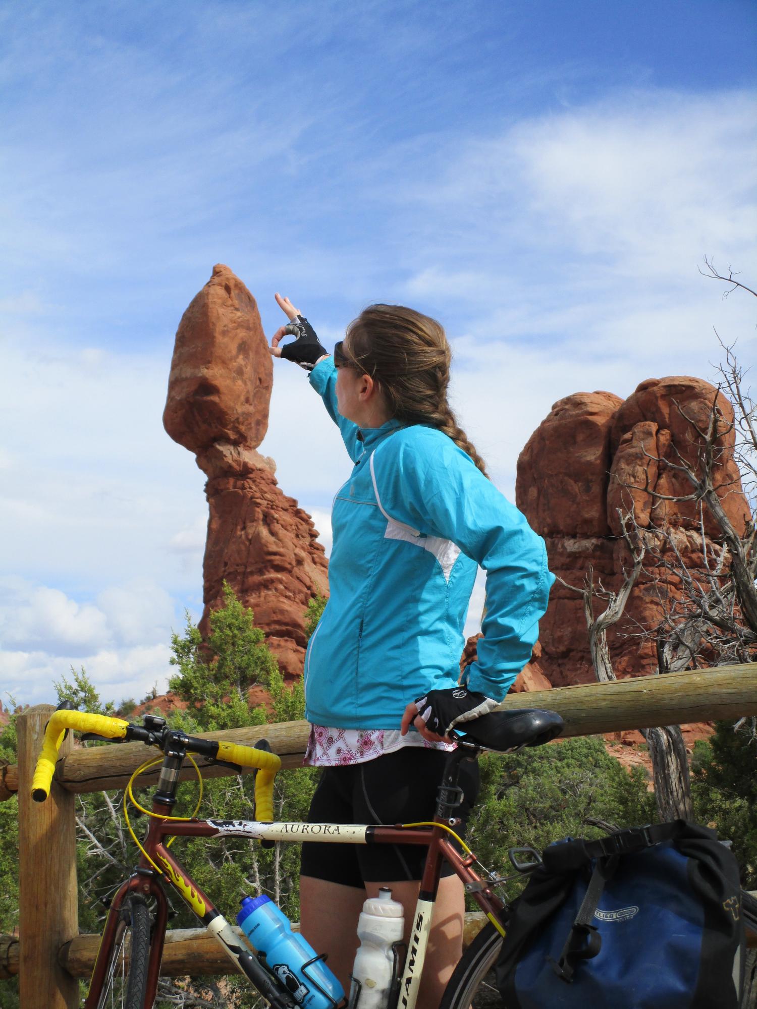 2006 Jamis Aurora Brown and White